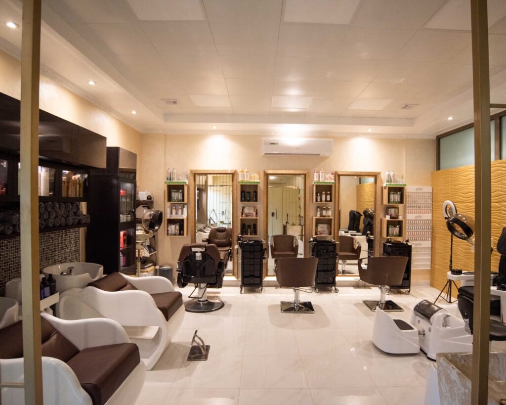 beauty salon in international city
