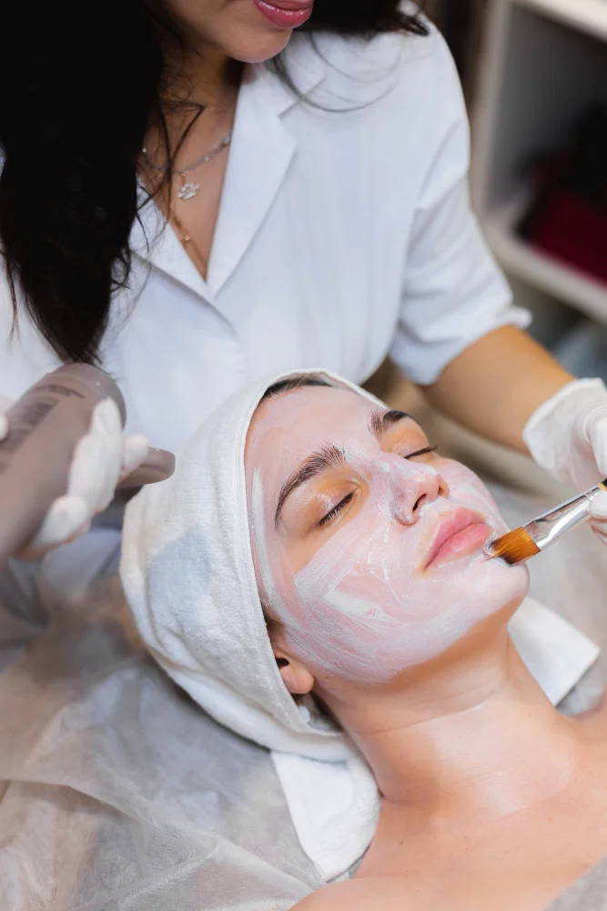 Namys Beauty Lounge: Summer Skin Detox – How to Refresh Your Skin After Dubai Heat